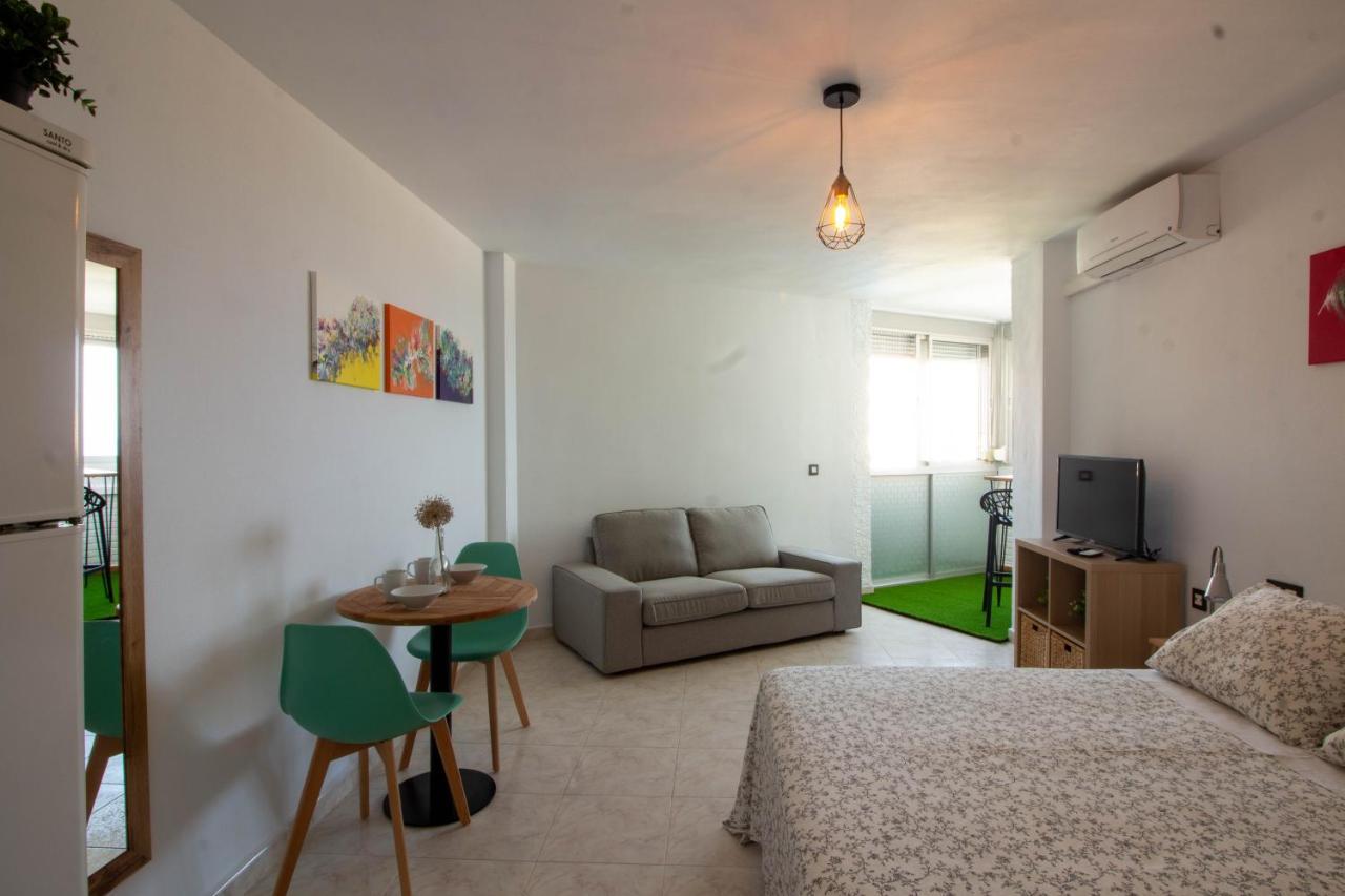 Larios Dos 504. Estudio Con Vistas Al Mar Cerca De La Playa 토록스 외부 사진
